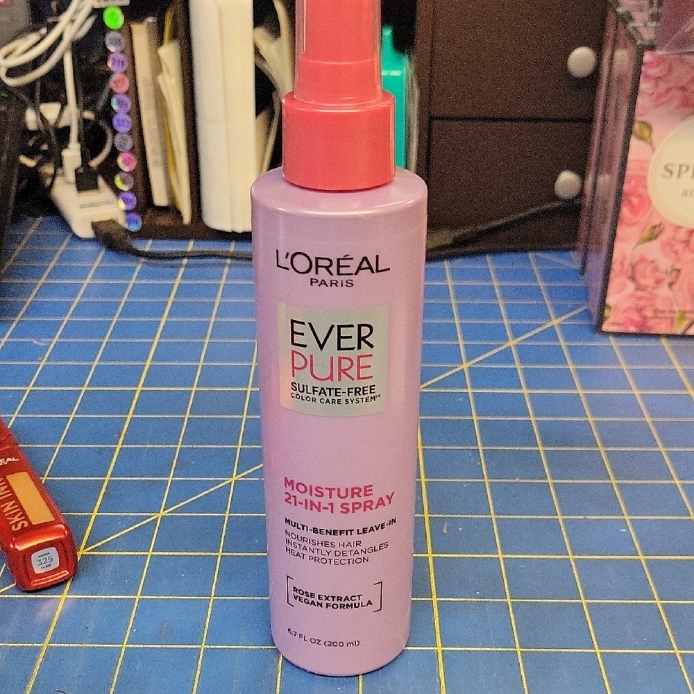 L'Oreal Ever Pure Moisture 21-in-1 Spray 200ml New Pump Bottle